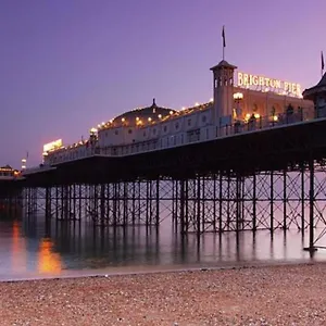  Holiday home Sahas House United Kingdom