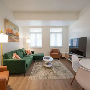  Apartment Regal Living United States